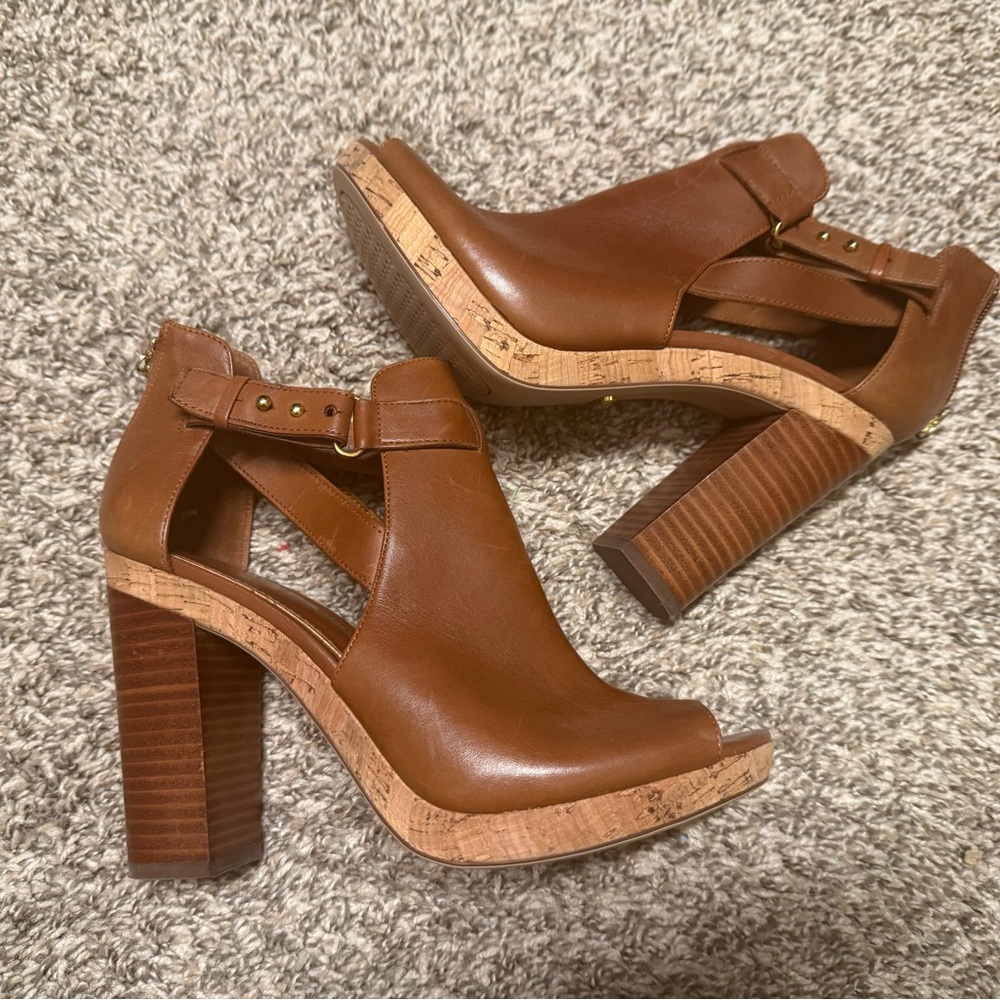 Ralph Lauren Tan Leather Block Heel Sandals